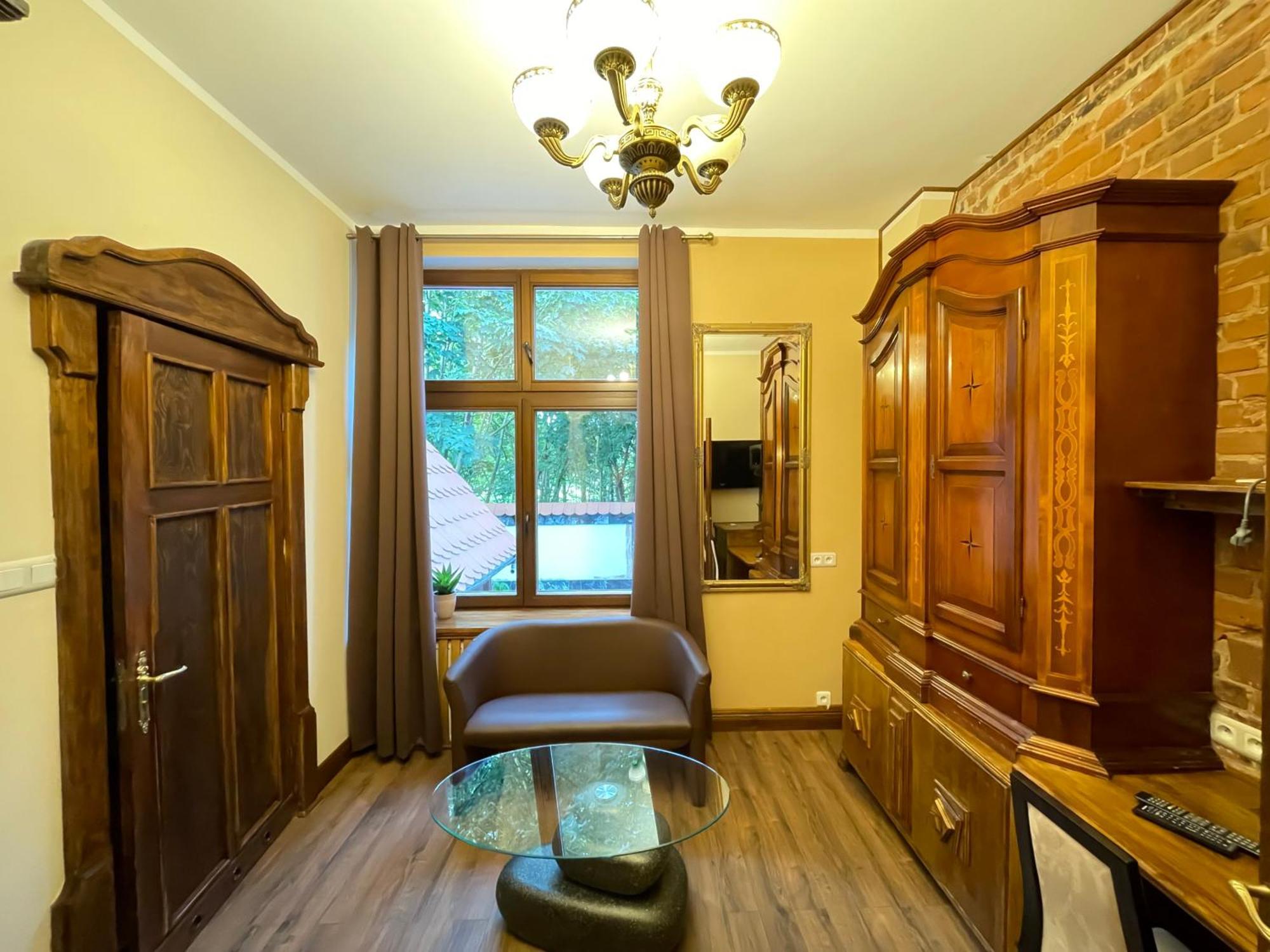 Bed and Breakfast Dworek Oliwski à Gdańsk Extérieur photo